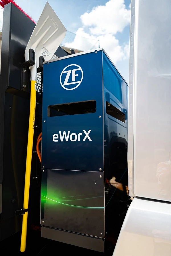 eworx-setzt-alles-unter-strom.jpg