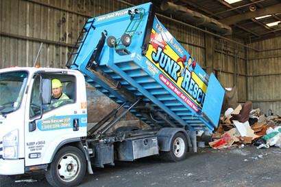 Junk Rescue LLC Hooklift