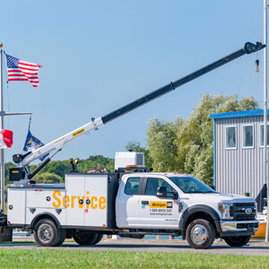 PAL Pro 39 Mechanics Truck with PSC 6025 Service Crane