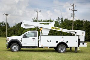 PALFINGER ETC MH 37 IH Bucket Truck