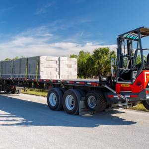 Cement Block Truck with Mounted Truck-Mounted Forklift