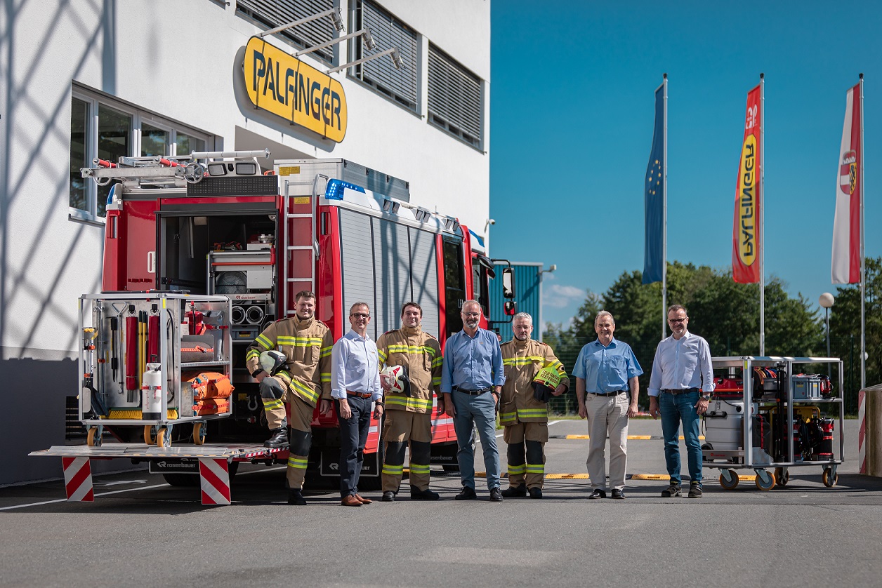 Freiwillige Feuerwehr Köstendorf.jpg
