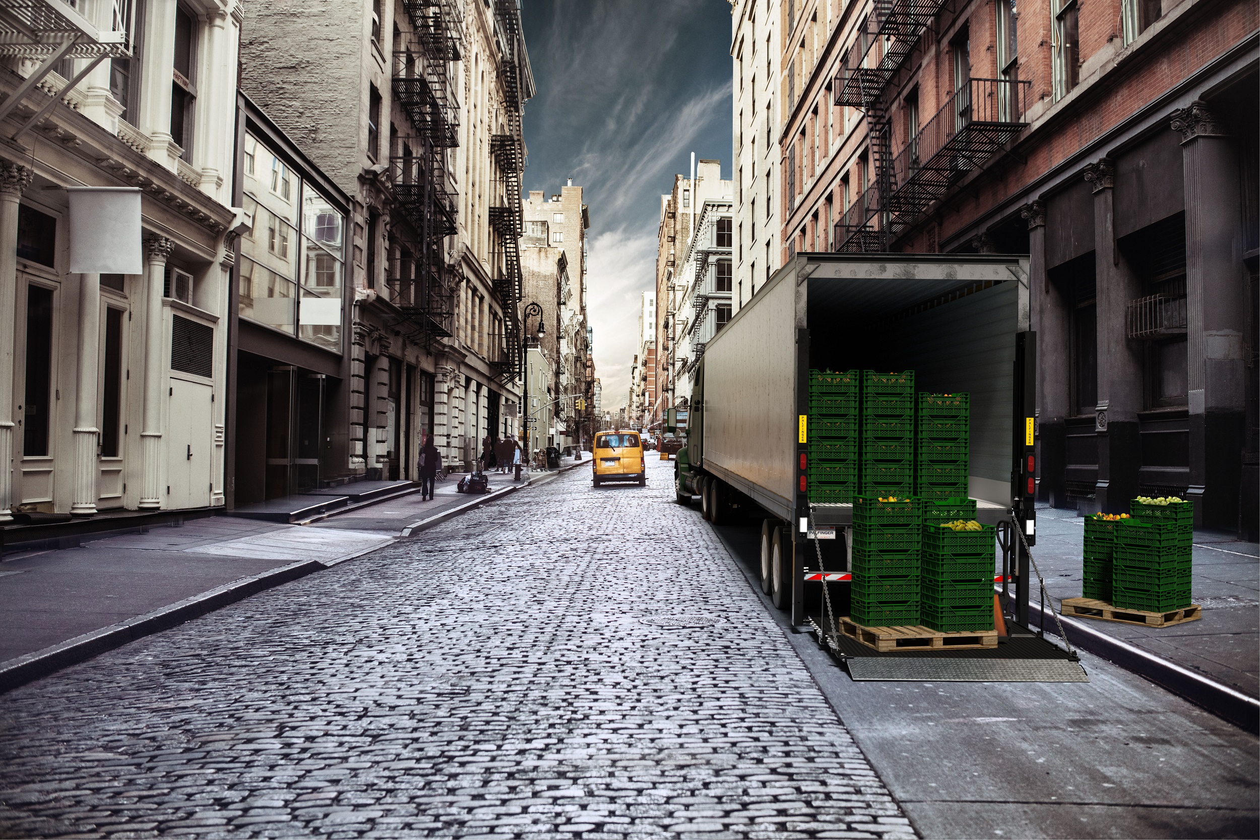 ILD_Plus delivery2 citystreet (1).jpg