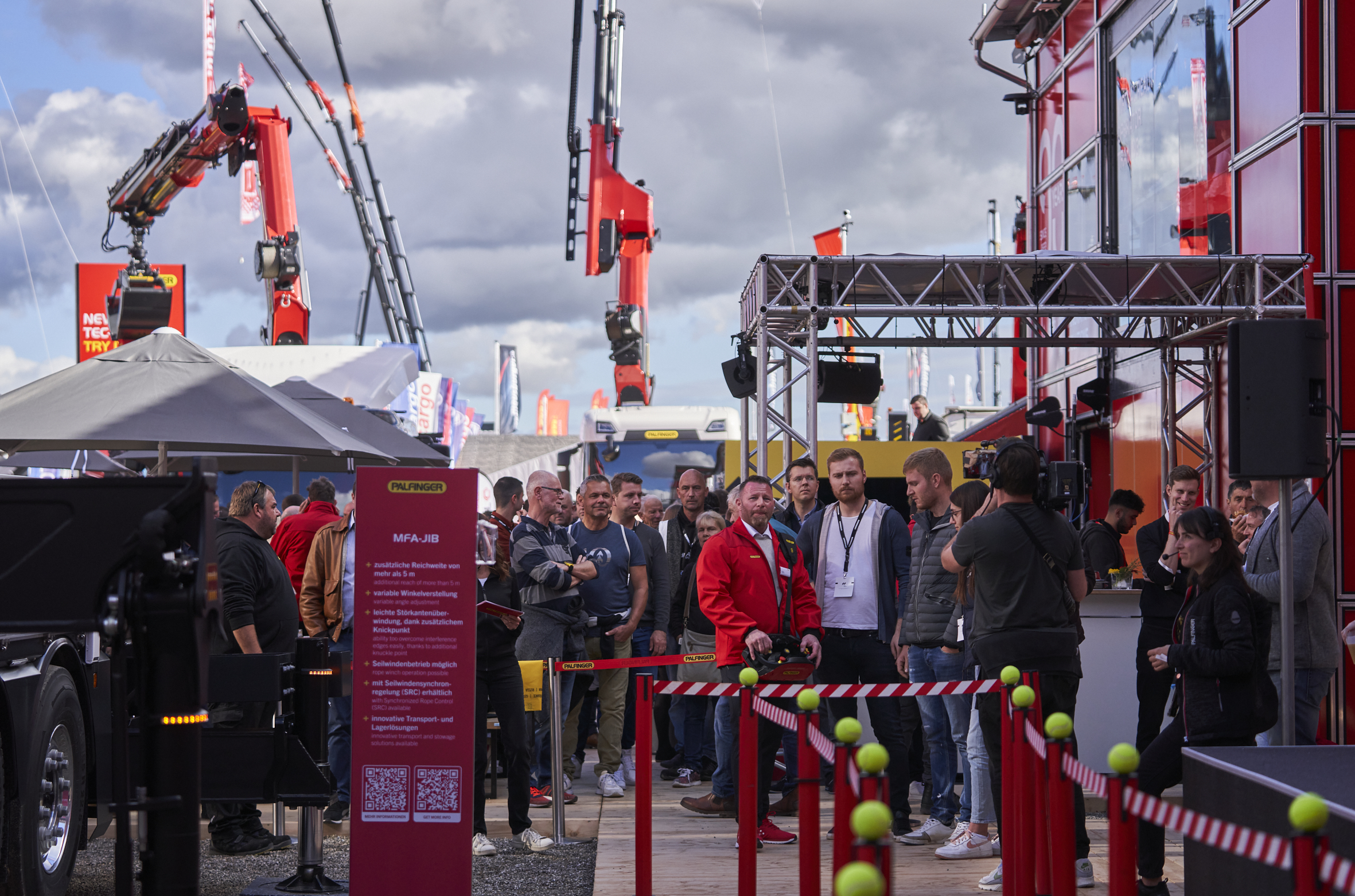 PALFINGER_ Kundennähe als Antrieb für Innovation.jpg