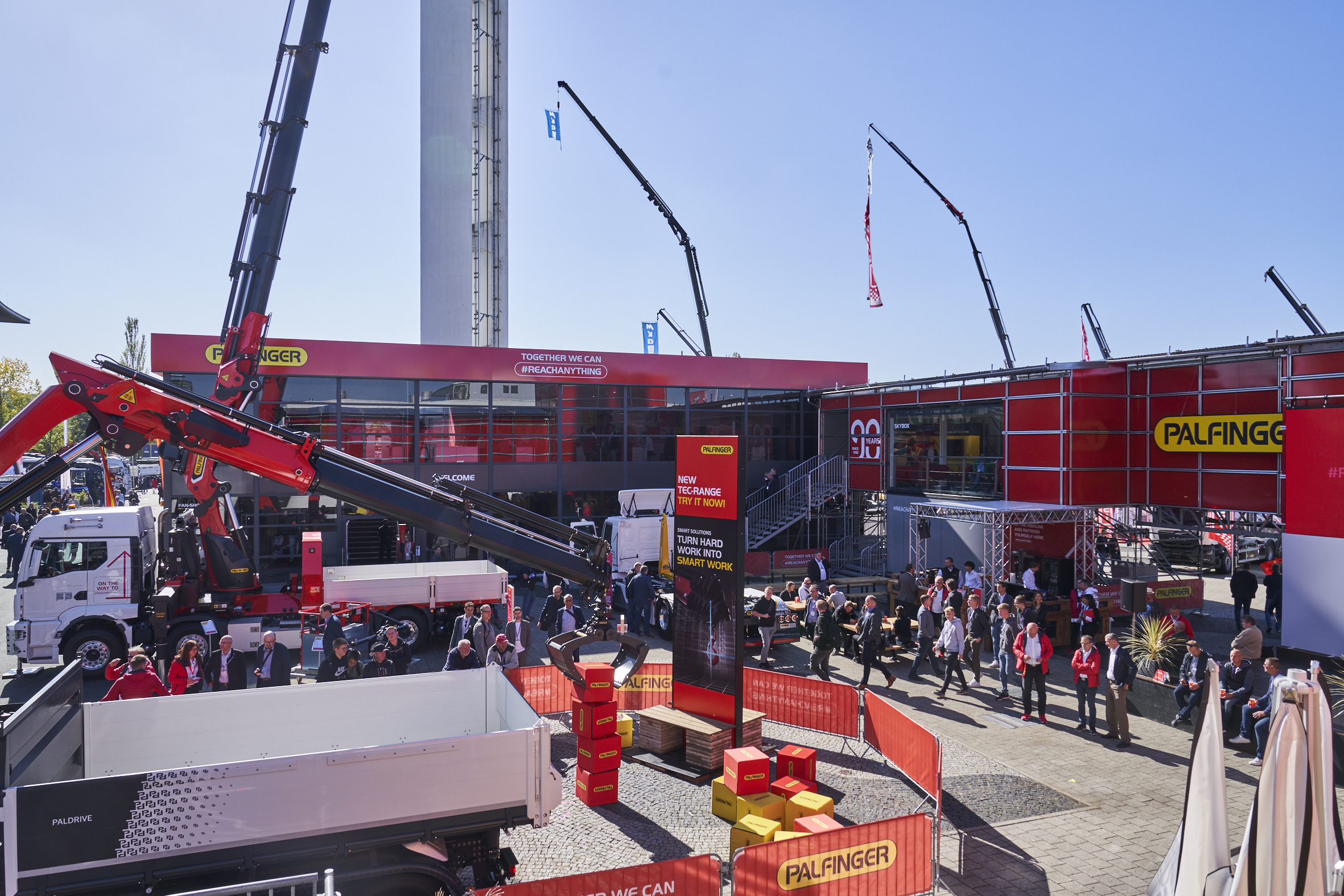 Die sechs Tage auf der IAA standen ganz im Zeichen von Innovationen und technologisch zukunftsweisenden Produkten und Lösungen..jpg