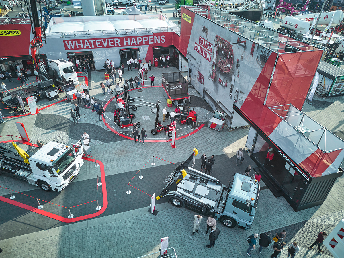 Palfinger_IAA_ 8_new.jpg