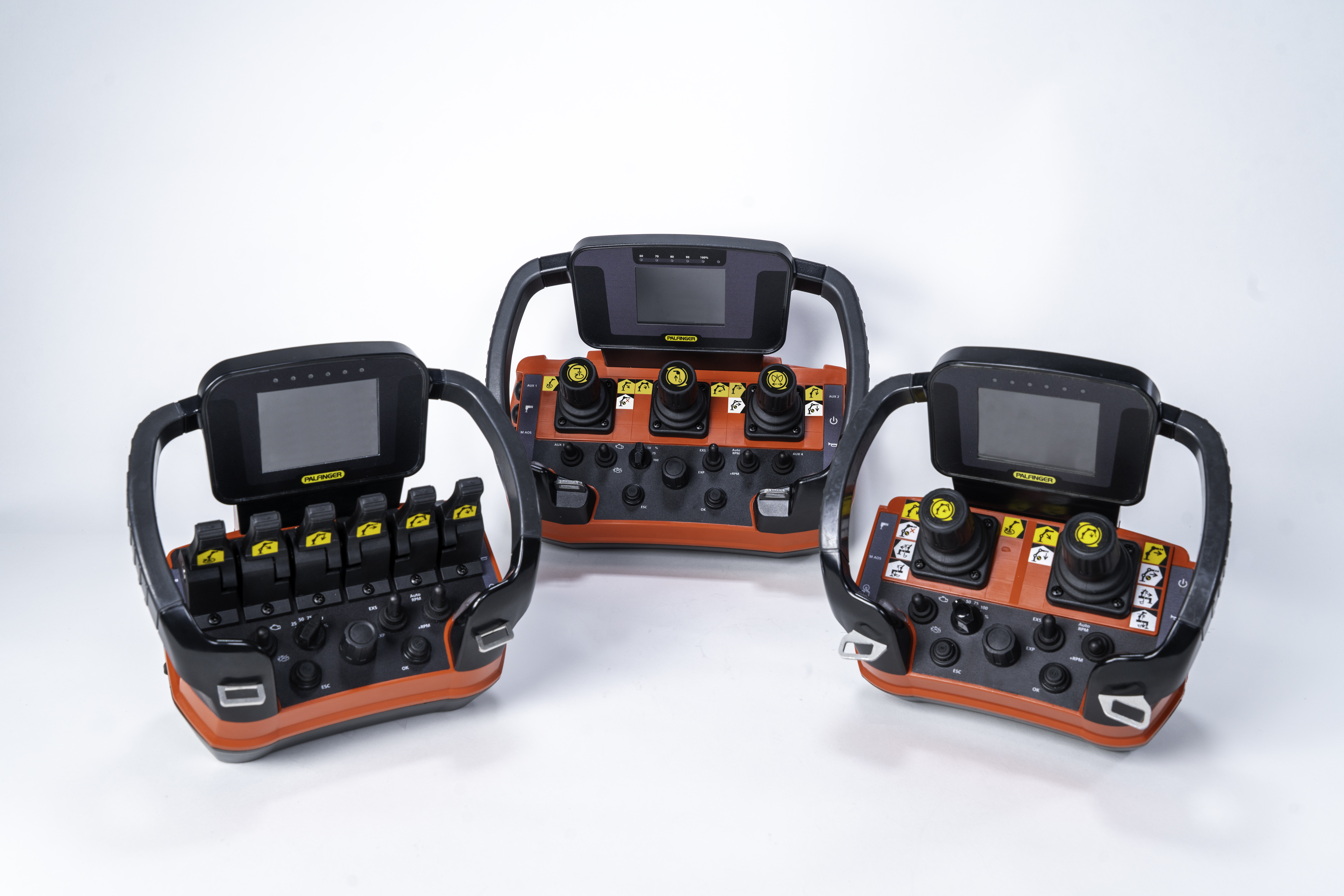 The new PALFINGER P6 Radio Remote Control .jpg