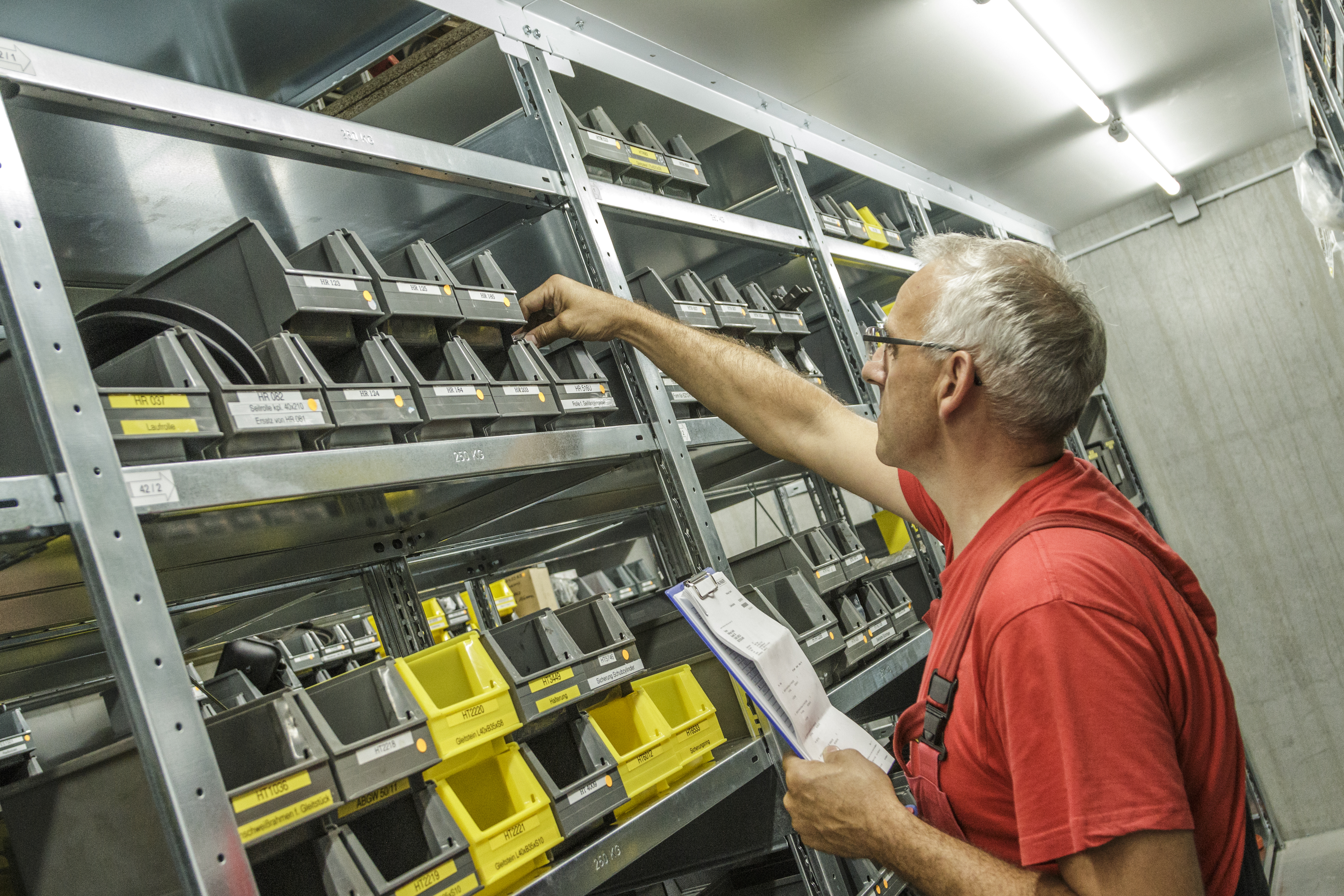 press-picture_spare parts_2.jpg