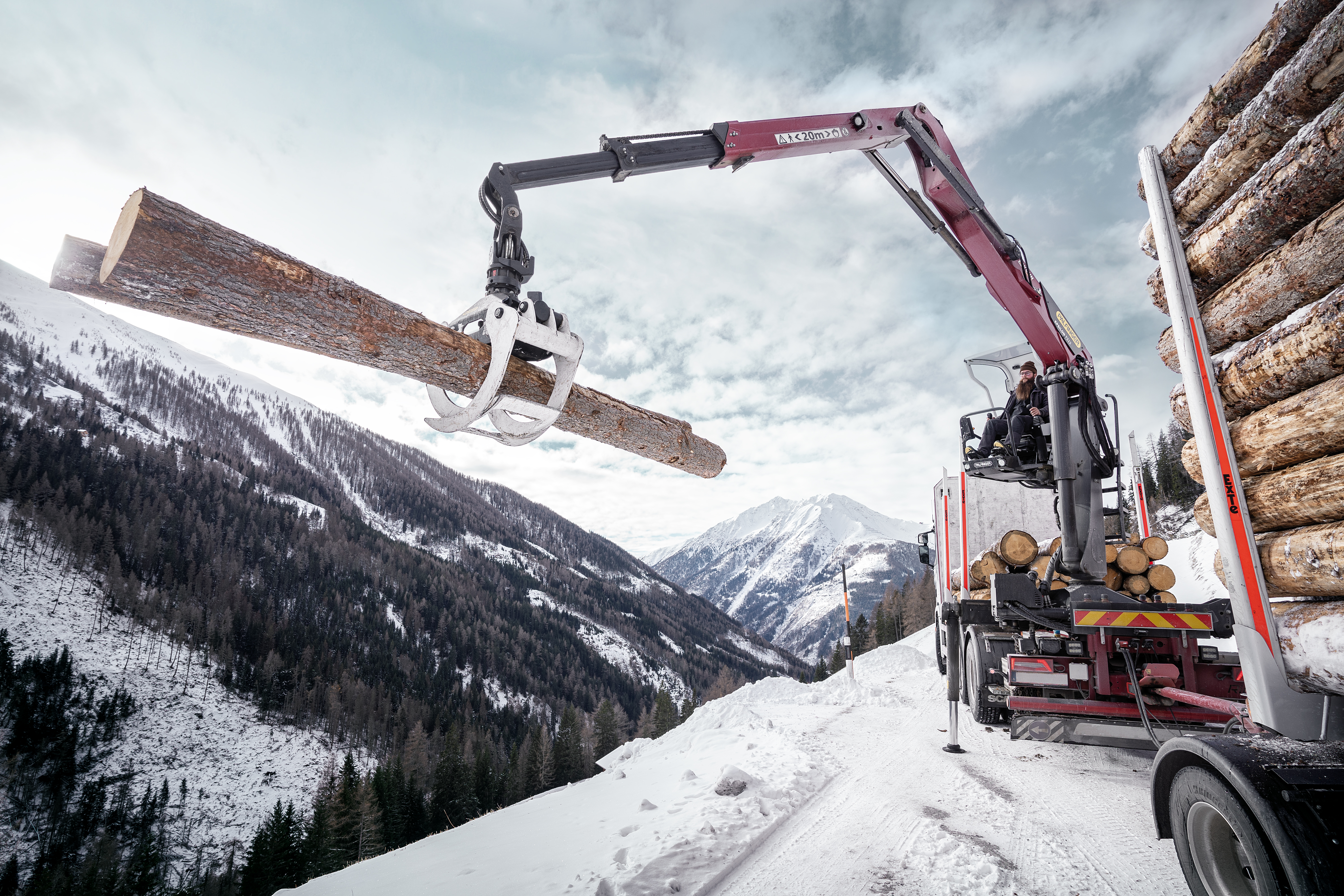 PALFINGER EPSILON TZ12 COMFORT DRIVE