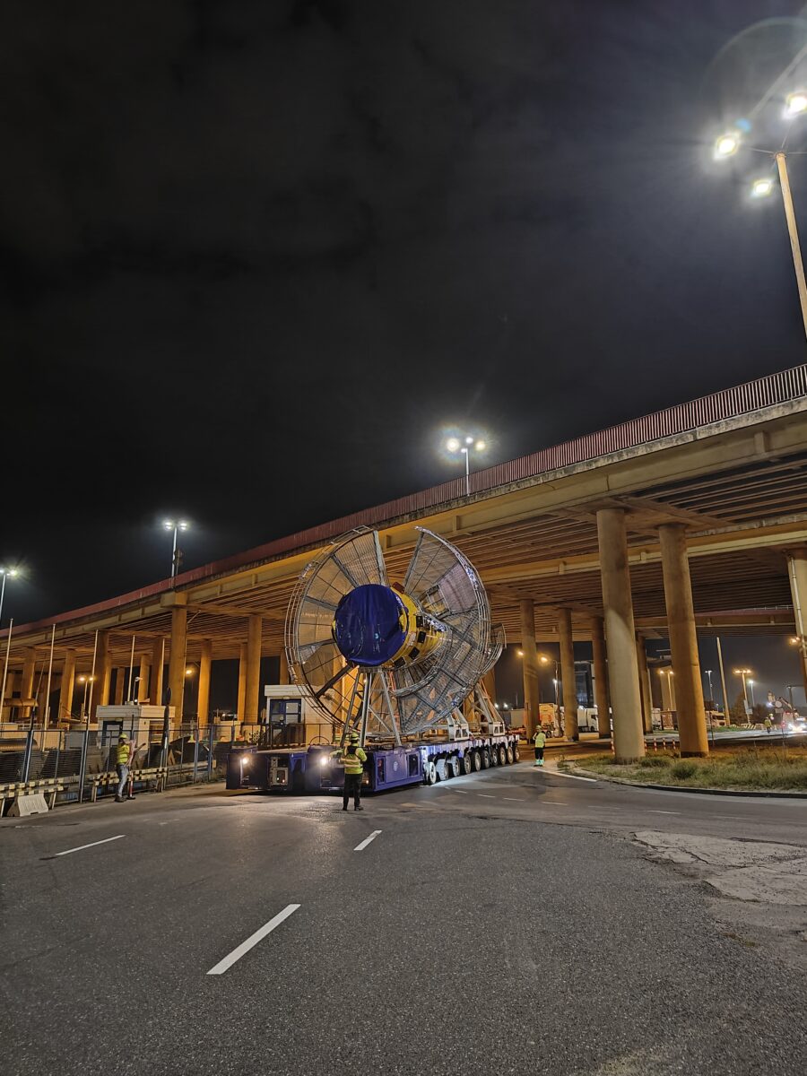 PALFINGER MARINE CELEBRATES JIB CRANE PEDESTAL DELIVERY MILESTONE